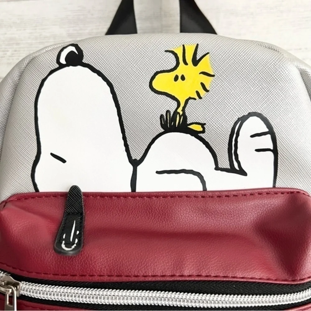 Bioworld Peanuts Snoopy and Woodstock Mini Backpack